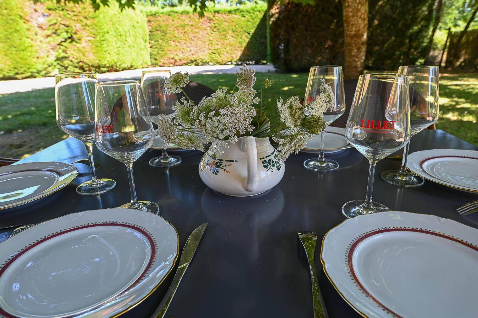 Gite Les Mareillauds - Piscine Salon Bagian luar foto